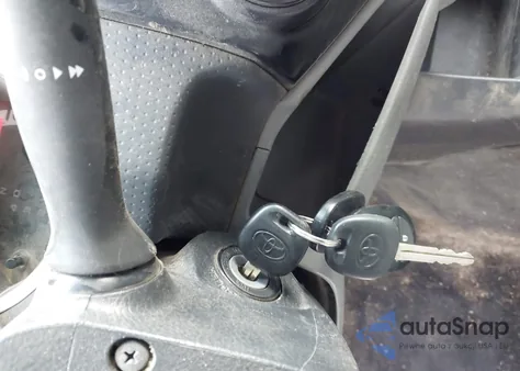 2013 Toyota Tacoma V6 z USA, uszkodzony, nr VIN 5TFMU4FN1DX011957